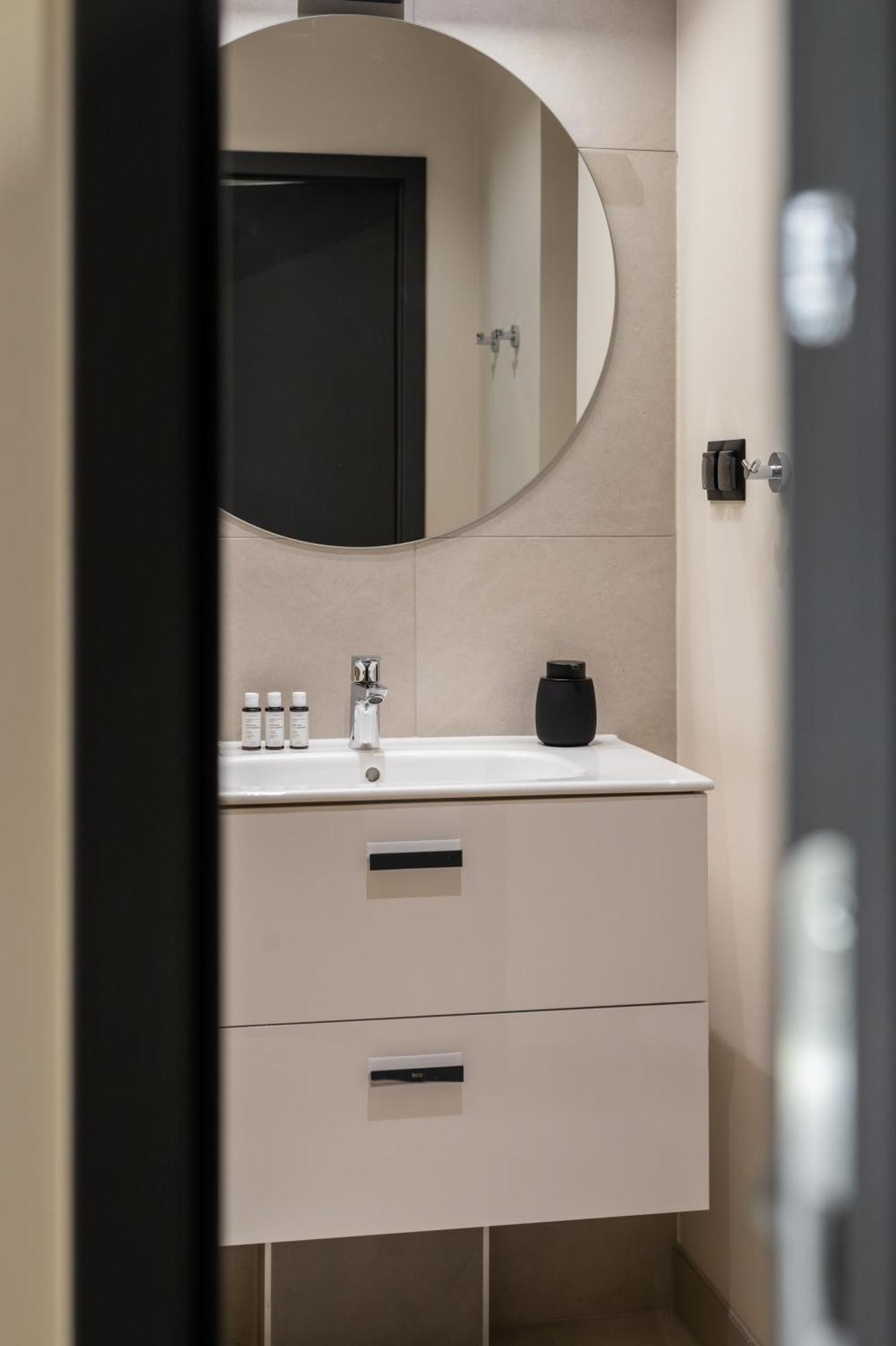 Nextdoor Apartments Krasków Εξωτερικό φωτογραφία
